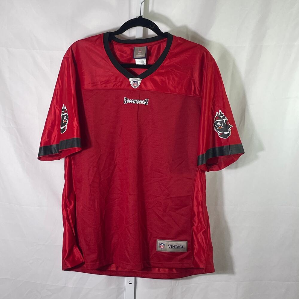 Fanatics Tampa Bay Buccaneers Vintage Pro Line Jersey - Mens Size XL - Red